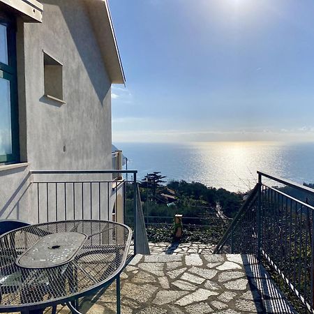 Agriturismo L'Ulivo E Il Mare مونيلّي المظهر الخارجي الصورة