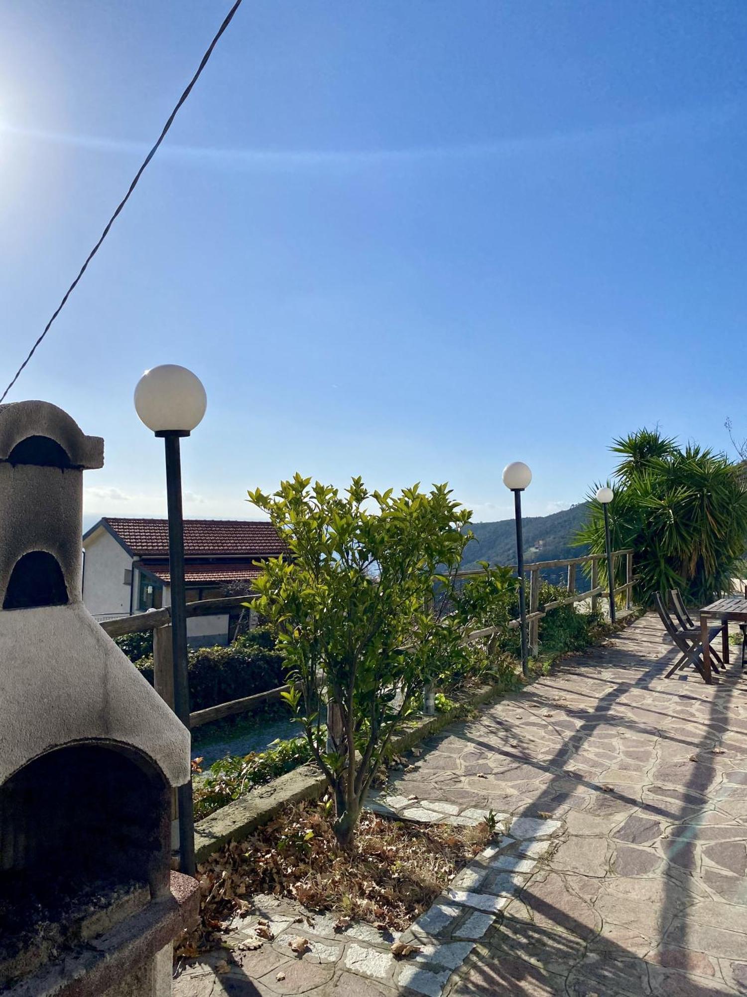Agriturismo L'Ulivo E Il Mare مونيلّي المظهر الخارجي الصورة