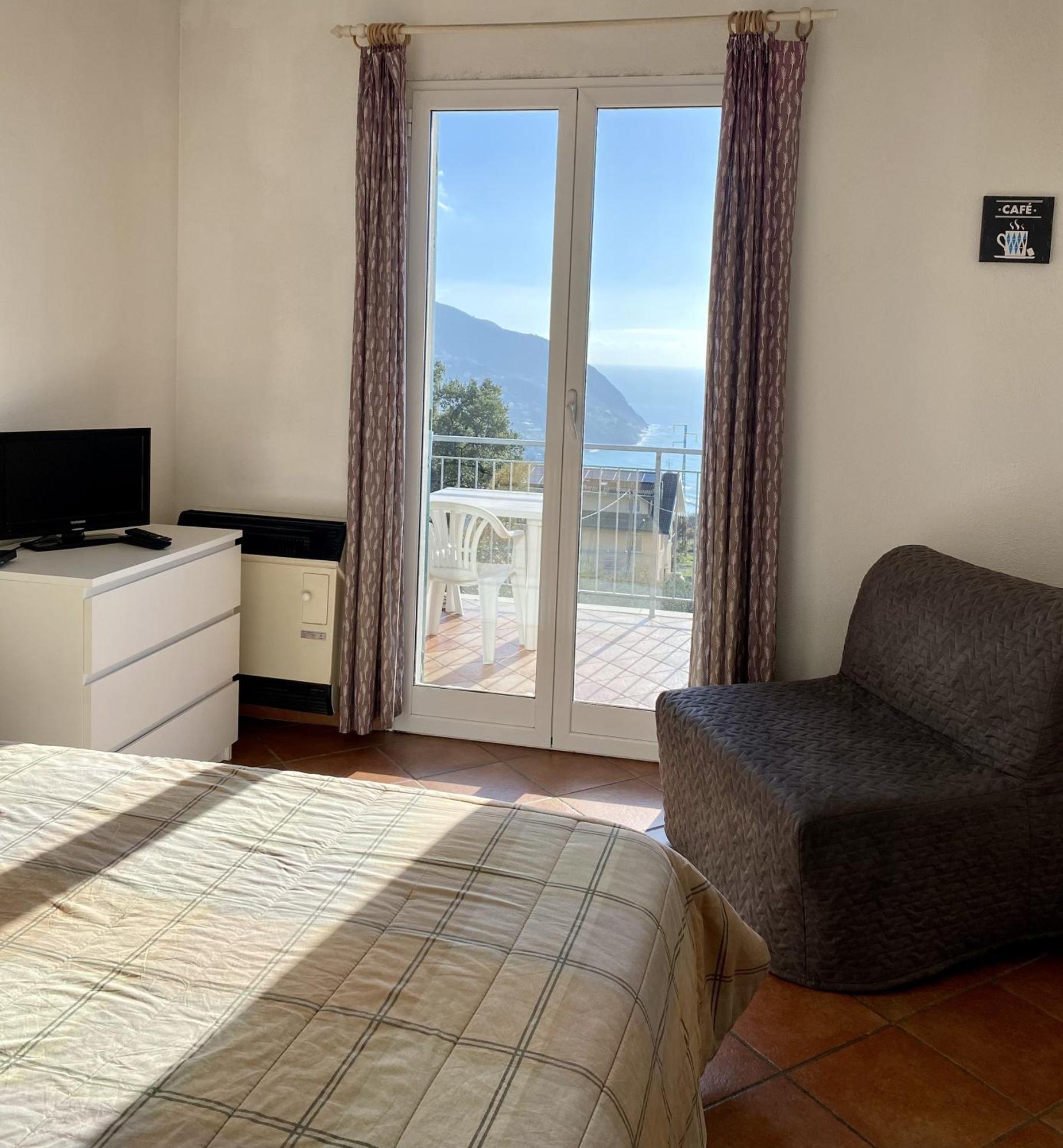 Agriturismo L'Ulivo E Il Mare مونيلّي المظهر الخارجي الصورة